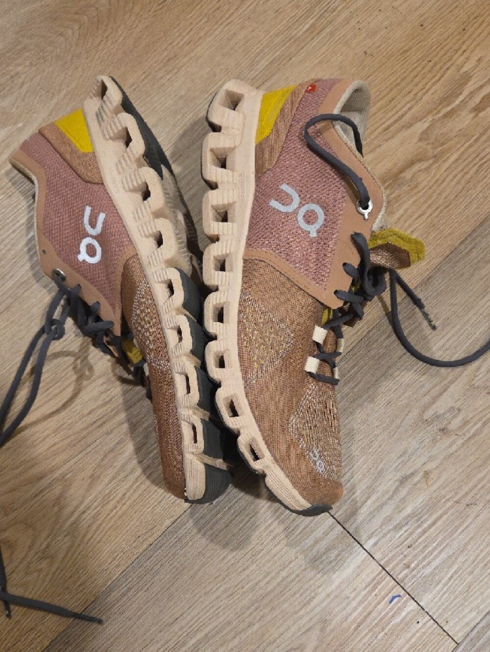 On Running Women's Brown Mesh Athletic Shoes with Yellow Accents - Picture 6 of 7